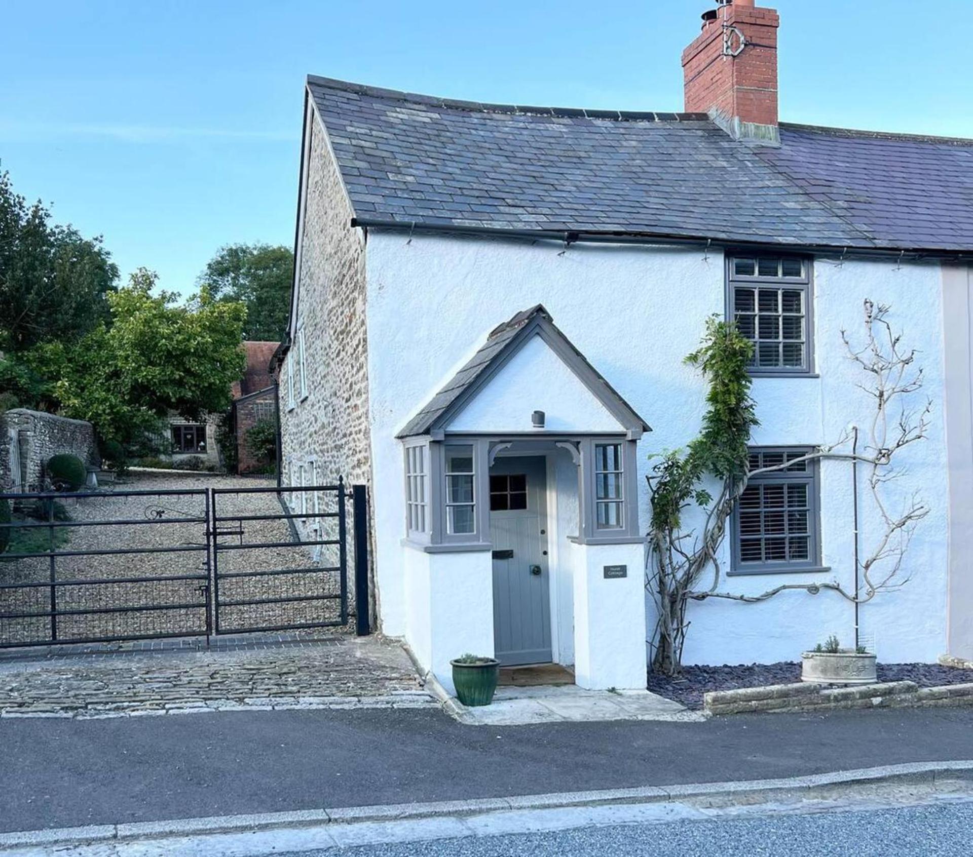 Cosy Two Bedrooom Cottage Set In A Dorset Village Sturminster Newton Exterior foto